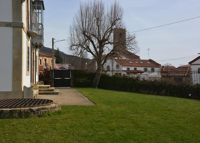 San Ignacio: Casa Indiana En Soria Сasa de vacaciones Valdeavellano de Tera